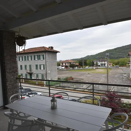 Near Maggiore, Italy 別荘